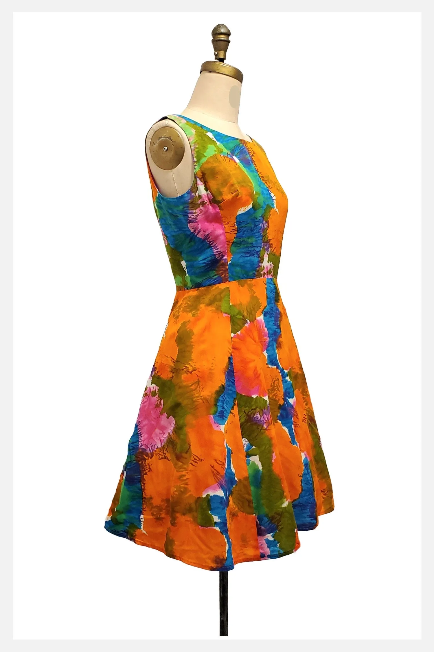 Abstract Garden Passion | 1980s floral dress