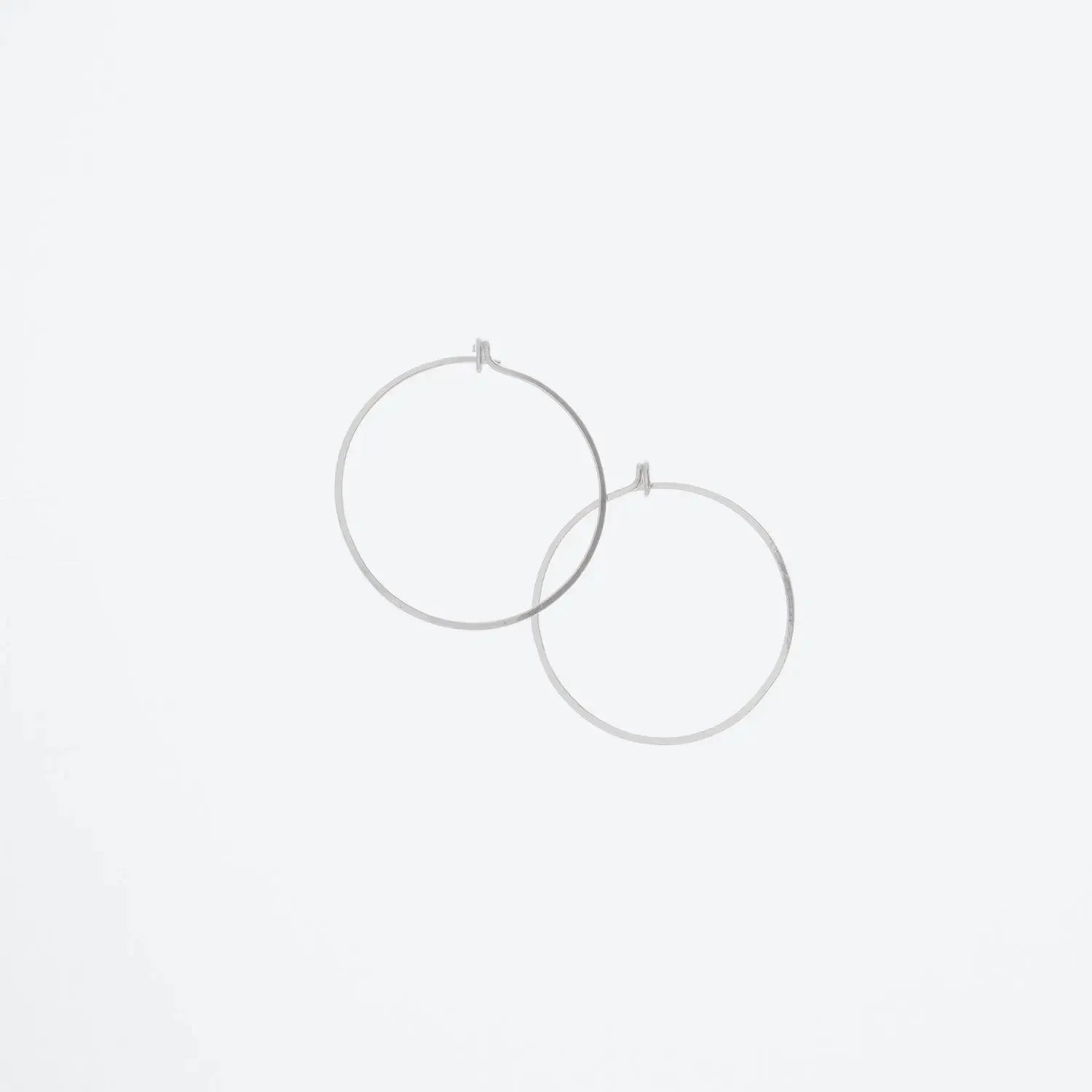 Small Classic 1" Hoop Earrings