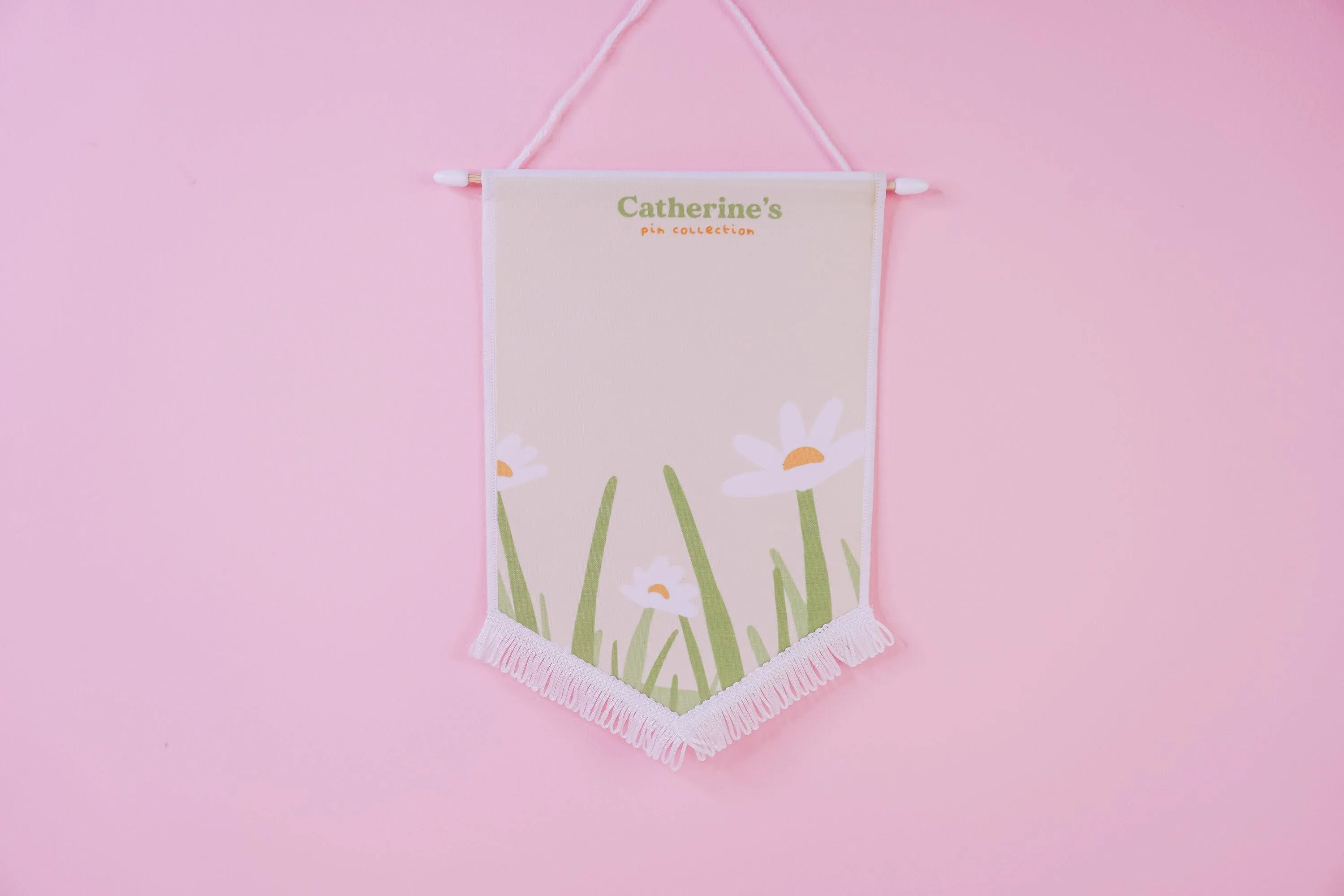 Spring Daisy Pin Banner